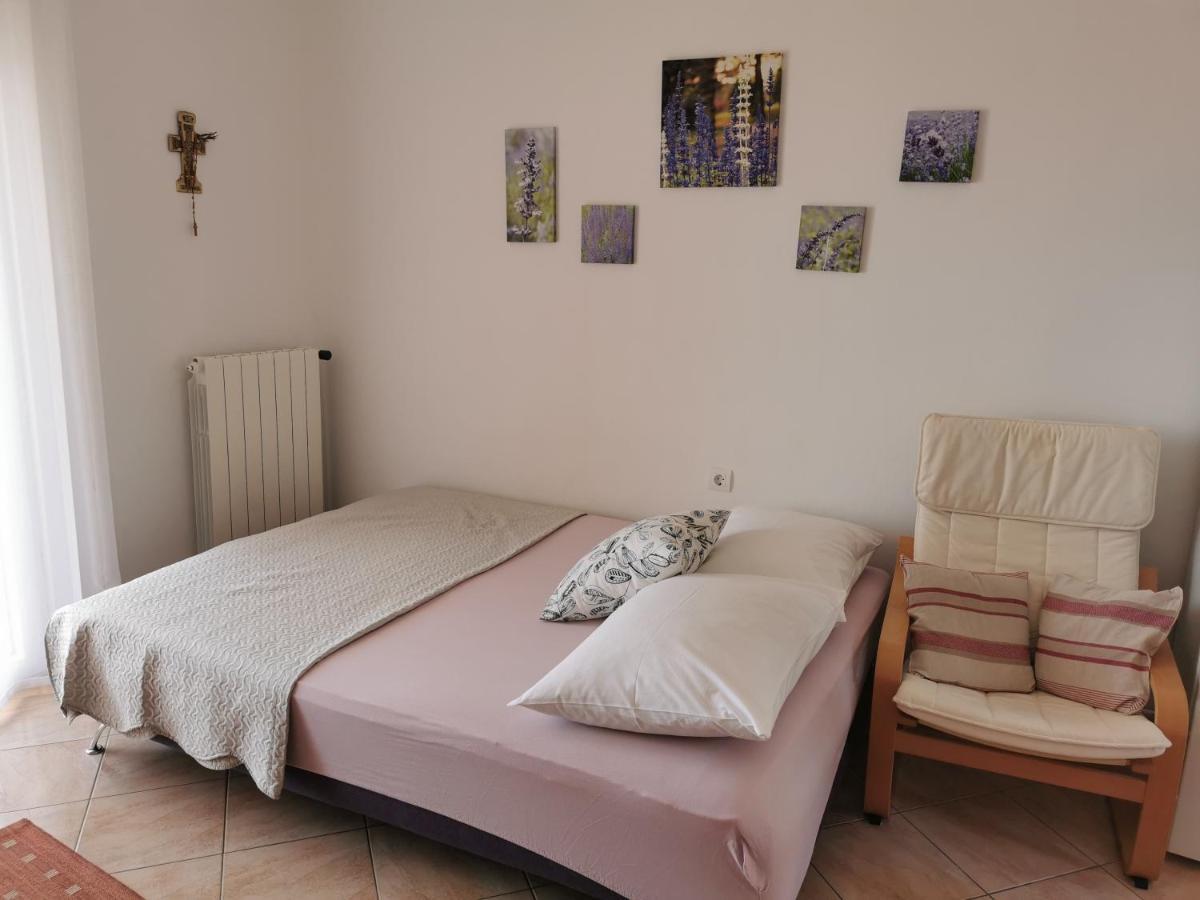 Villa Clara Apartments Kvarner Novi Vinodolski Buitenkant foto