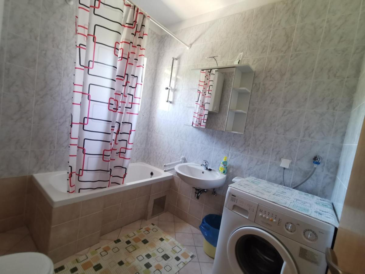 Villa Clara Apartments Kvarner Novi Vinodolski Buitenkant foto