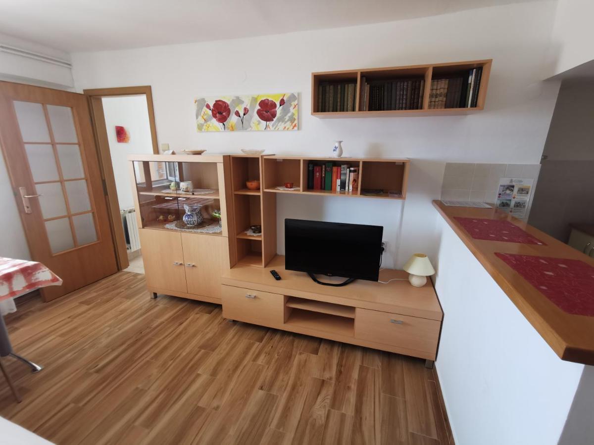 Villa Clara Apartments Kvarner Novi Vinodolski Buitenkant foto