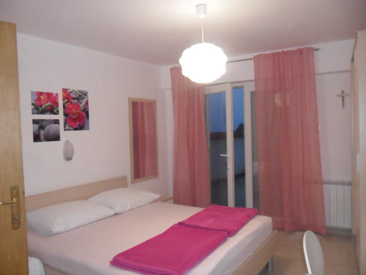 Villa Clara Apartments Kvarner Novi Vinodolski Buitenkant foto